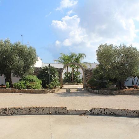 Azienda Agrituristica Masseria La Verna 파투 외부 사진