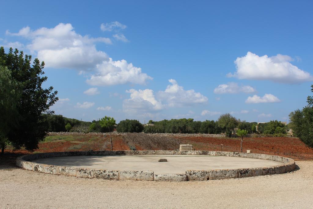 Azienda Agrituristica Masseria La Verna 파투 외부 사진