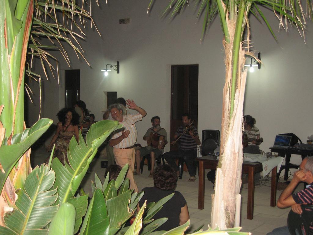 Azienda Agrituristica Masseria La Verna 파투 외부 사진