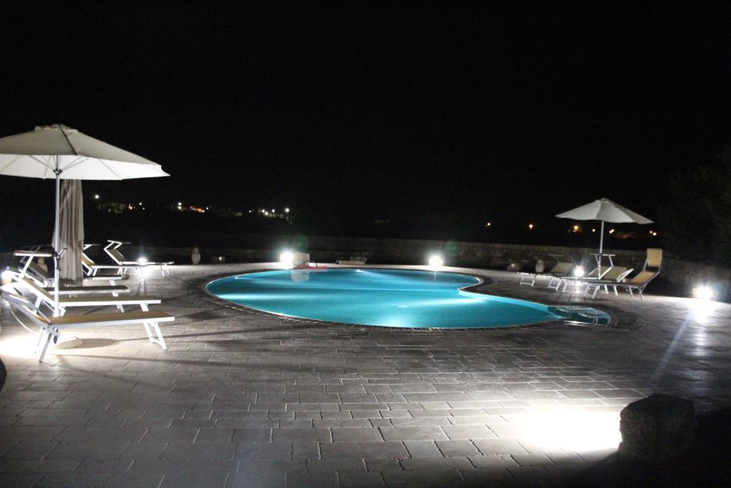 Azienda Agrituristica Masseria La Verna 파투 외부 사진