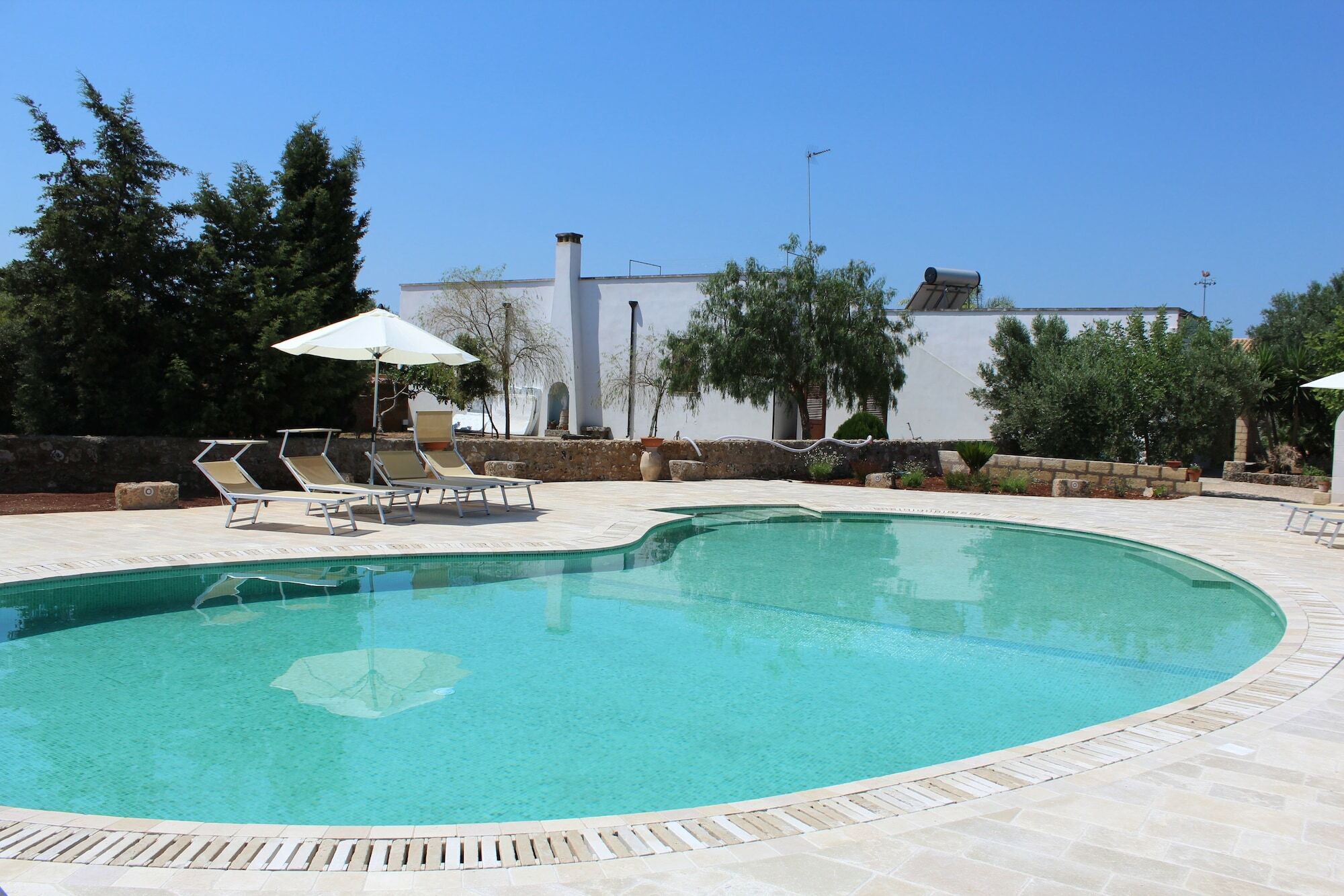 Azienda Agrituristica Masseria La Verna 파투 외부 사진