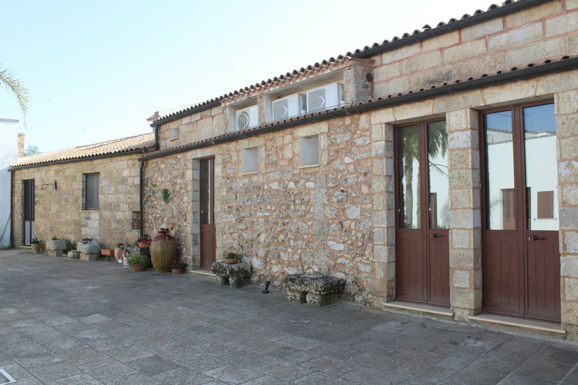 Azienda Agrituristica Masseria La Verna 파투 외부 사진